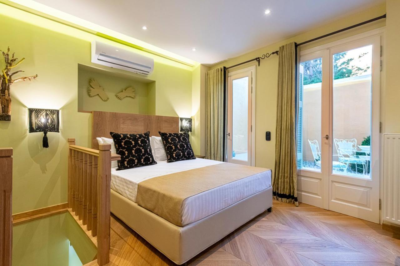 Ipelhome - Plaka Boutique Apartments Атина Екстериор снимка
