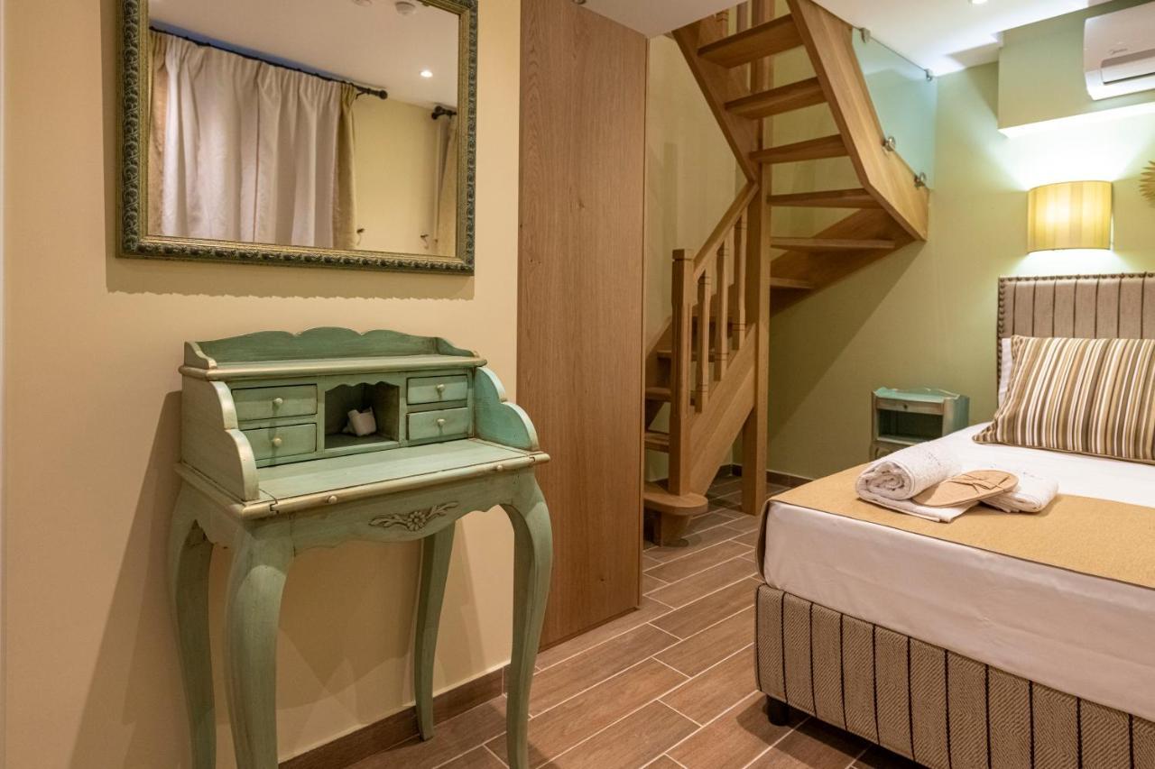 Ipelhome - Plaka Boutique Apartments Атина Екстериор снимка