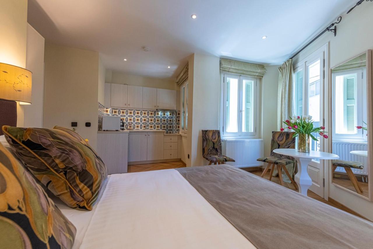 Ipelhome - Plaka Boutique Apartments Атина Екстериор снимка
